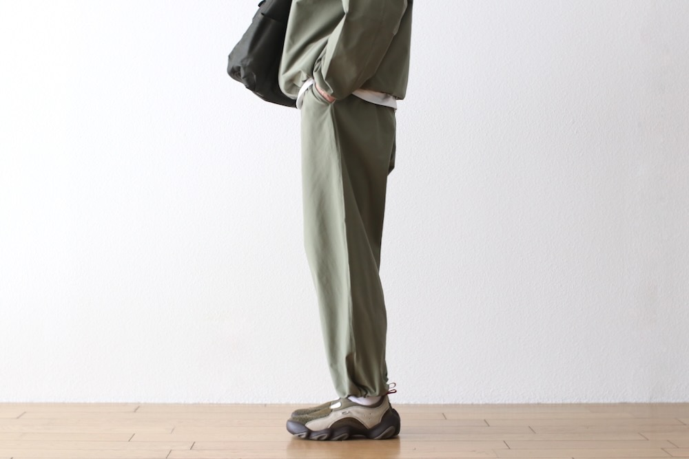 FreshService(�ե�å��奵���ӥ�) "CORPORATE TRACK SUIT"