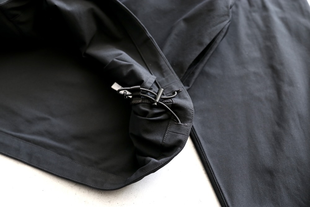 FreshService(�ե�å��奵���ӥ�) "CORPORATE TRACK SUIT"