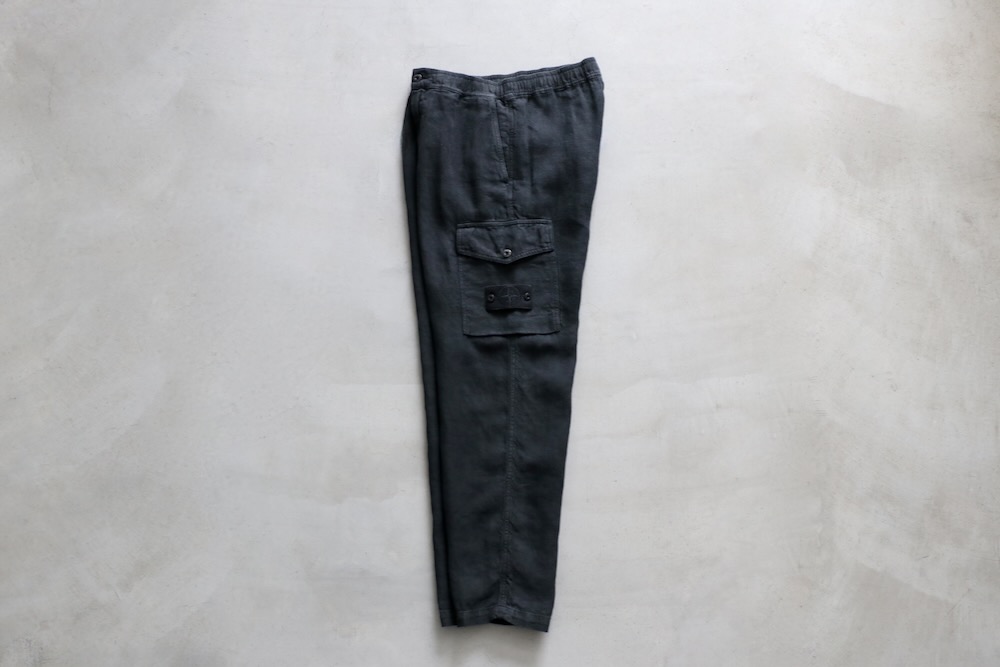 STONE ISLAND(���ȡ��󥢥����� ) "STONE ISLAND GHOST PIECE - DIAGONAL LINEN CARGO PANTS"