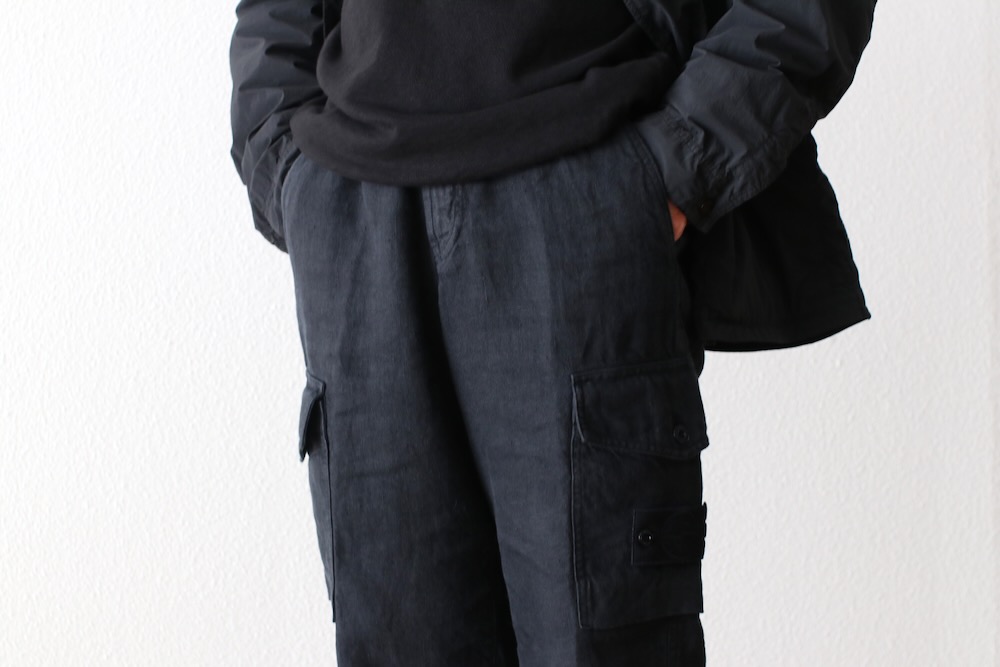 STONE ISLAND(���ȡ��󥢥����� ) "STONE ISLAND GHOST PIECE - DIAGONAL LINEN CARGO PANTS"
