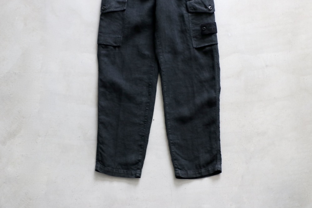 STONE ISLAND(���ȡ��󥢥����� ) "STONE ISLAND GHOST PIECE - DIAGONAL LINEN CARGO PANTS"