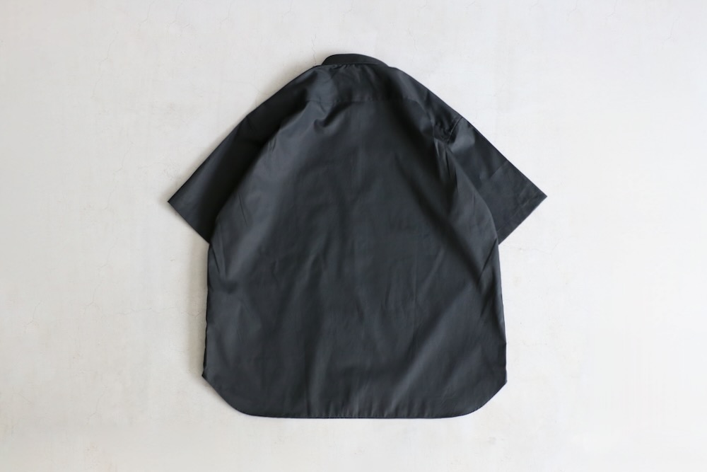 COMME des GARCONS HOMME(���� �� ����륽�󡦥���) "�ʥ֥�����S/S����� HQ-B103-051"