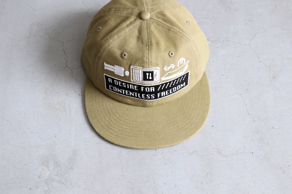 C.E() "CONTENTLESS CAP"