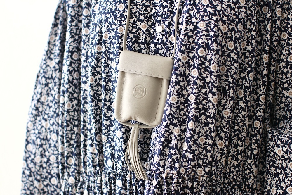 yorozu(�����) "W.INRO����"