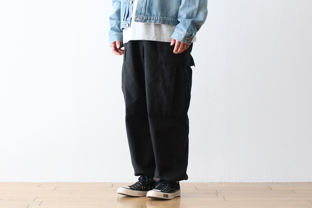 Unlikely アンライクリー テーパード チノパン Lサイズ タグ付き Unlikely アンライクリー テーパード チノパン Lサイズ タグ付き