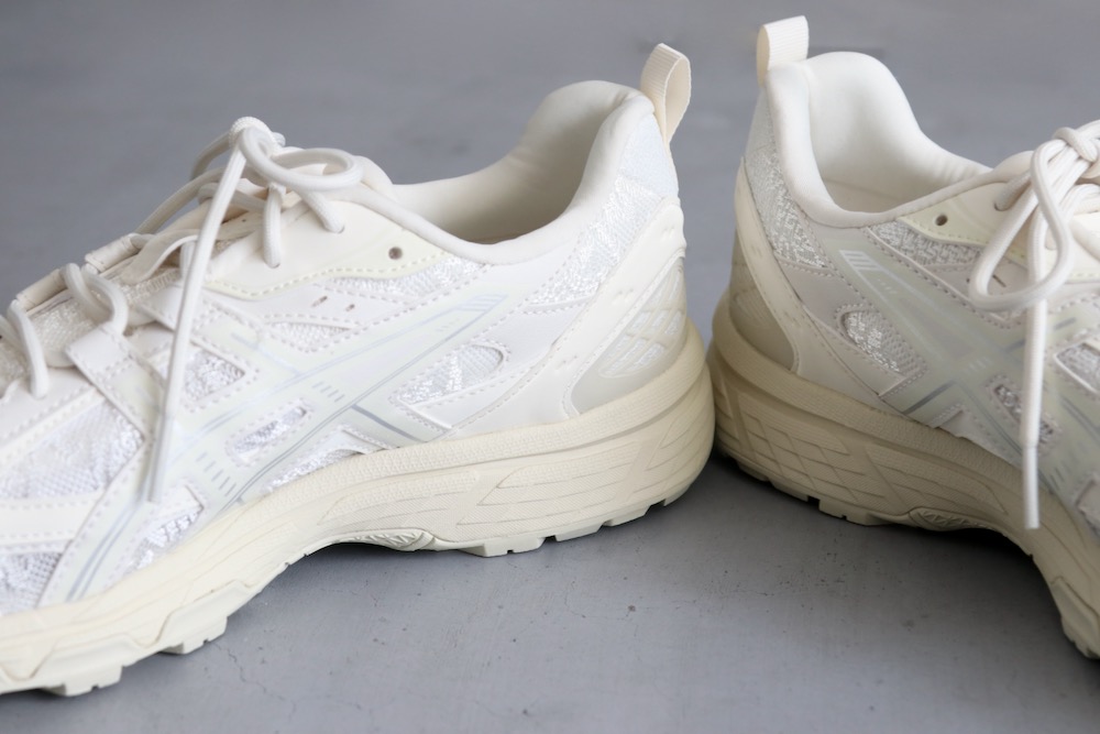 ASICS (アシックス) 