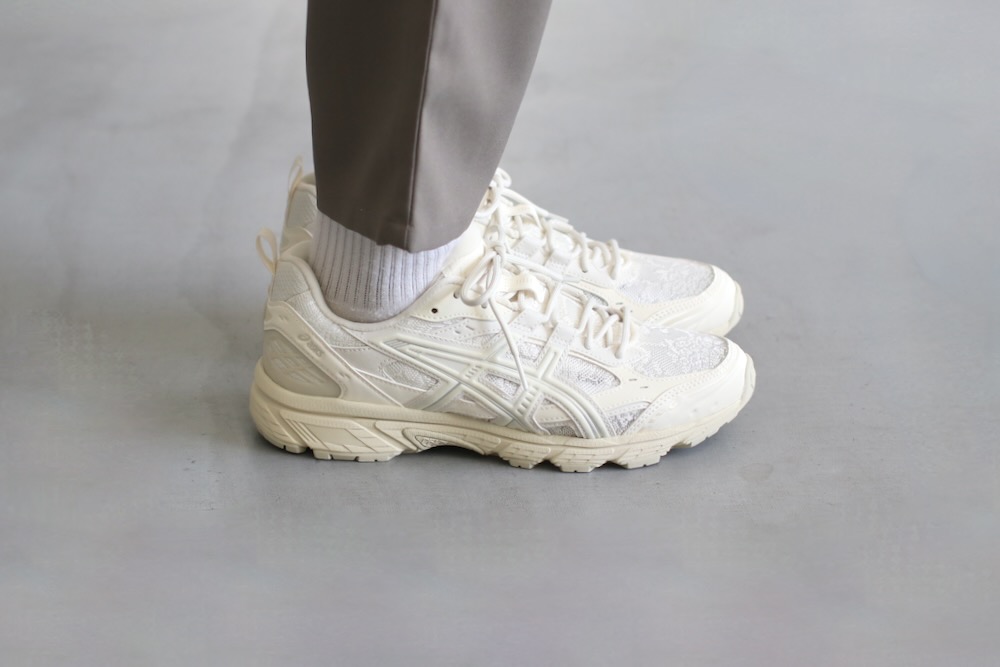 ASICS (�����å���) "GEL-NUNOBIKI -Cream/Pure Silver-"