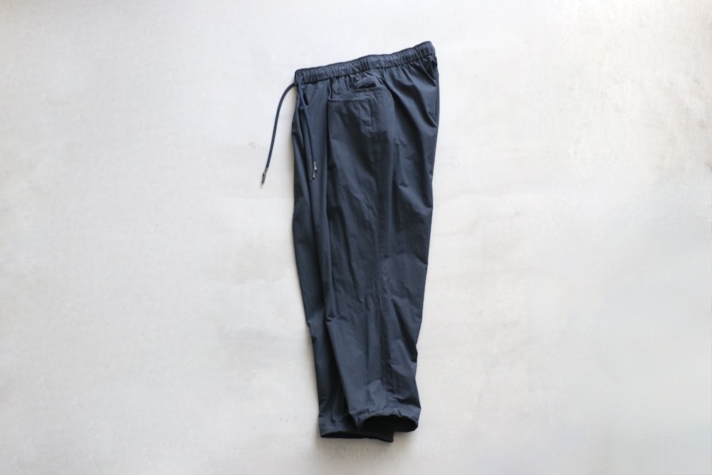 [新品] S.F.C WIDE TAPERED PANTS navy M S.F.C(ストライプスフォークリエイティブ)WIDE TAPERED EASY PANTS