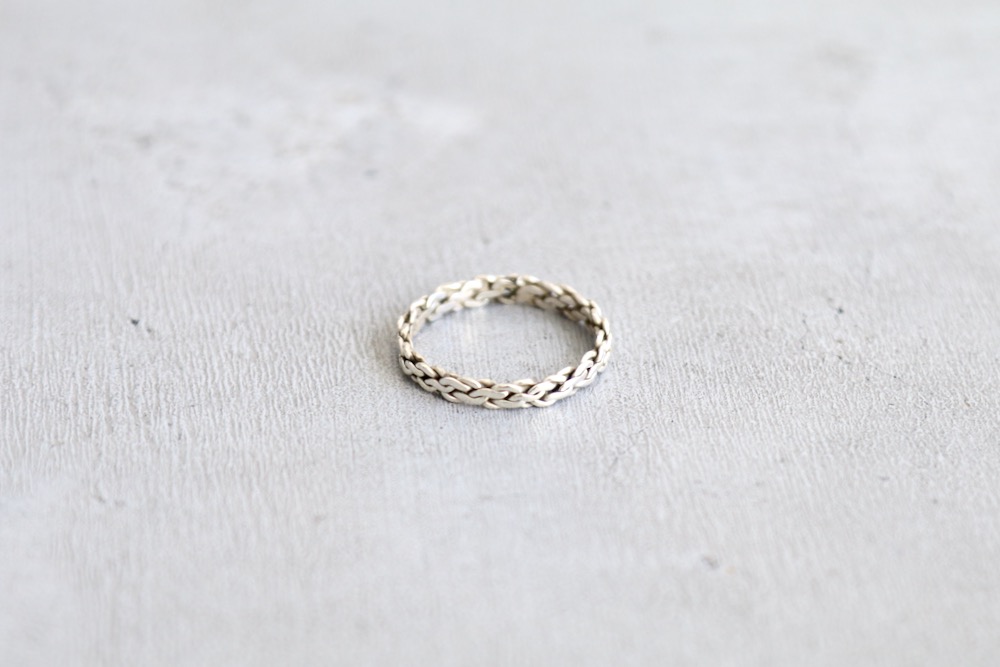 Mexican Jewelry (ᥭ 奨꡼) "Silver Ring -Narrow Chain-"