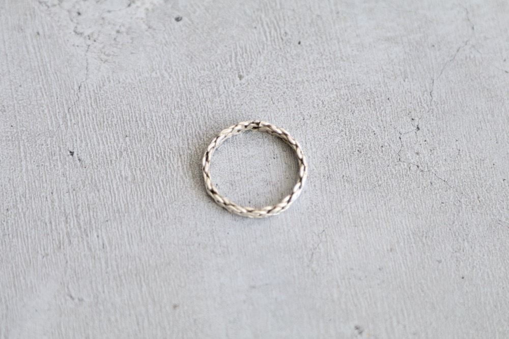 Mexican Jewelry (ᥭ 奨꡼) "Silver Ring -Narrow Chain-"