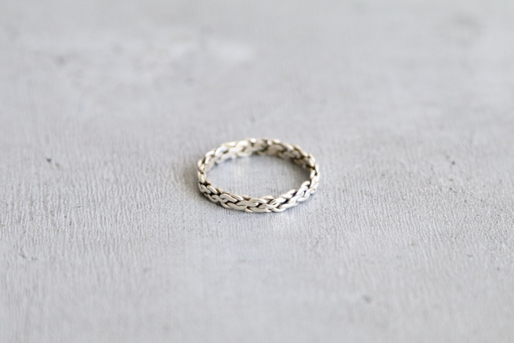 Mexican Jewelry (ᥭ 奨꡼) "Silver Ring -Narrow Chain-"