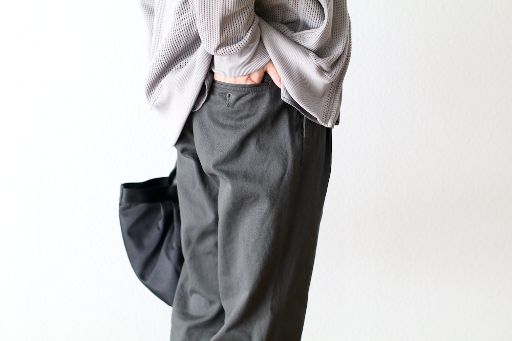 nonnative(�Υ�ͥ��ƥ���) "OFFICER CHINO TROUSERS COTTON TWILL PIGMENT DYE"