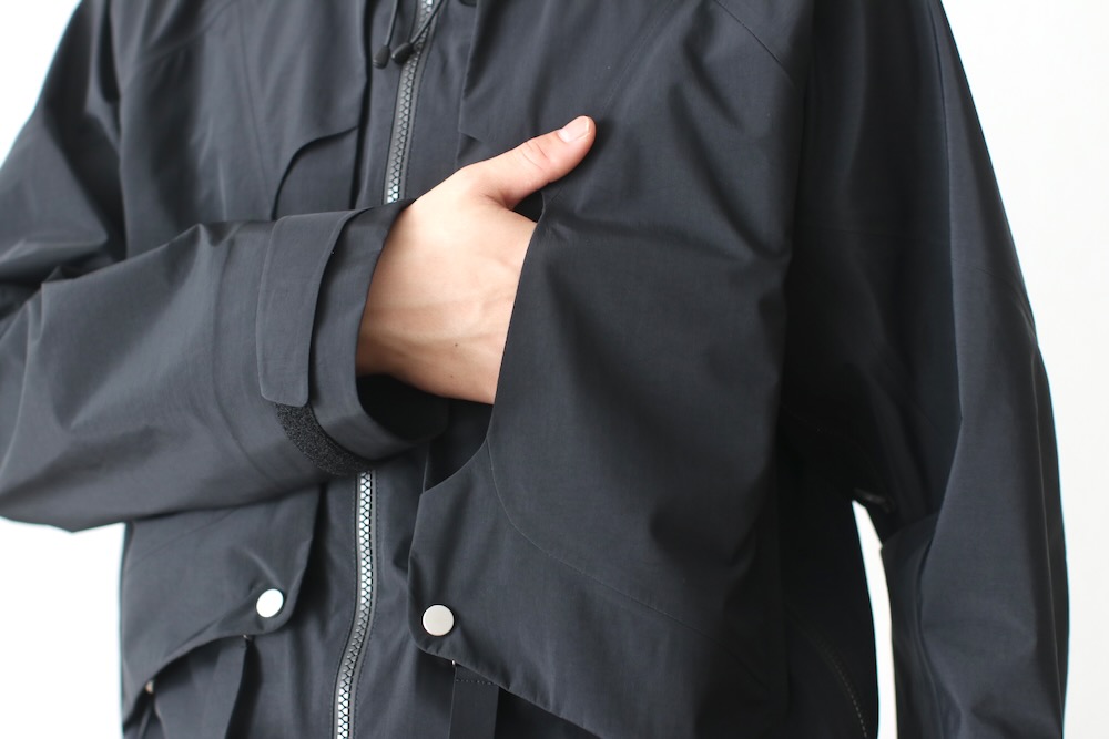 J.L-A.L () "LOBE JACKET"