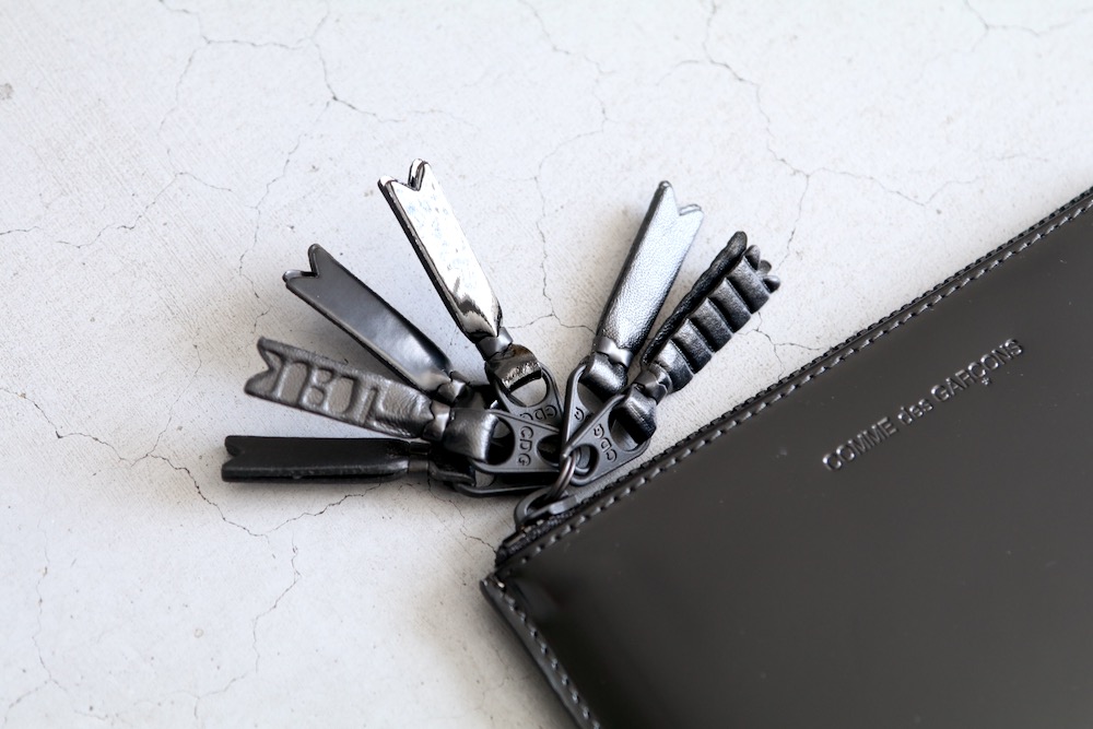 Wallet COMME des GARCONS (å ǥ륽) "ZIPå(ݡ) - ZIPPER MEDLEY- 8Z-M181-051"