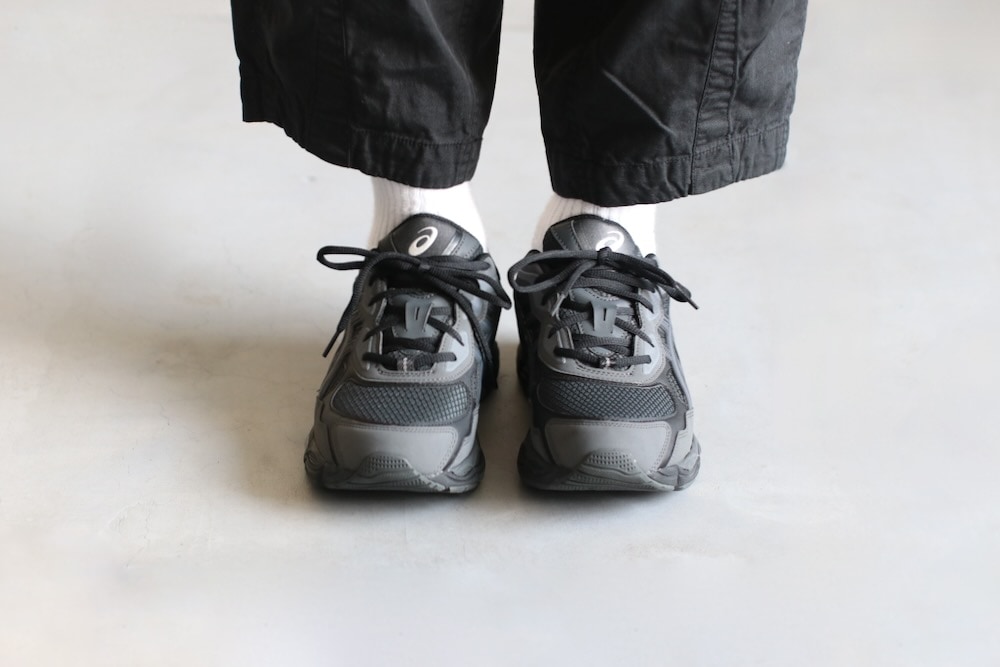 ASICS (アシックス) 