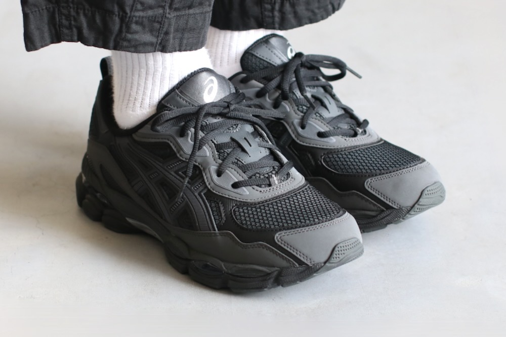 ASICS (アシックス) 