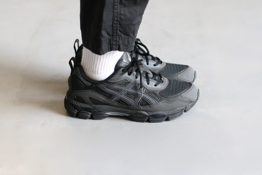 ASICS (アシックス) 