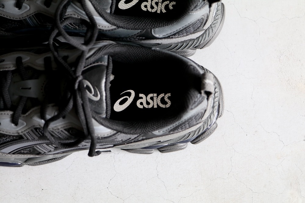 ASICS (アシックス) 