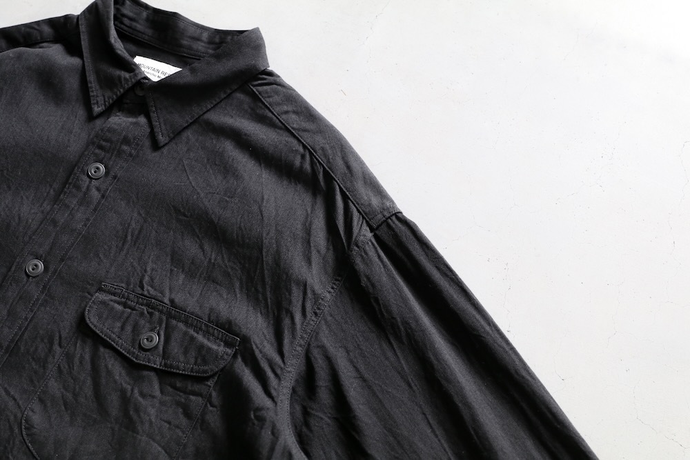 MOUNTAIN RESEARCH(�ޥ���ƥ�ꥵ����) "H.I.T.M. Shirt"