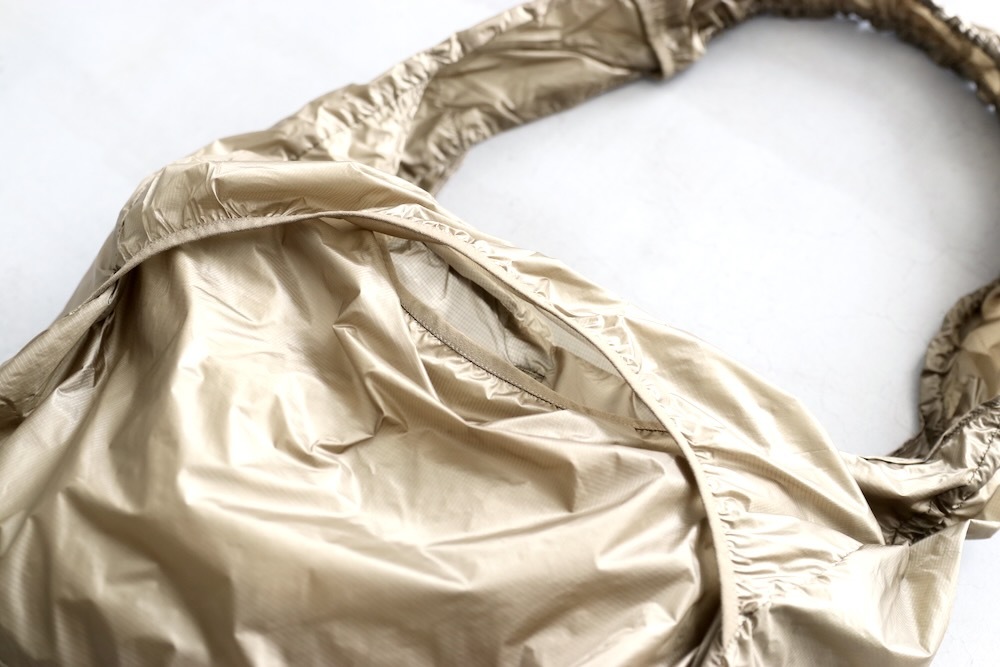 ROA (����) "Packable Knot Bag"