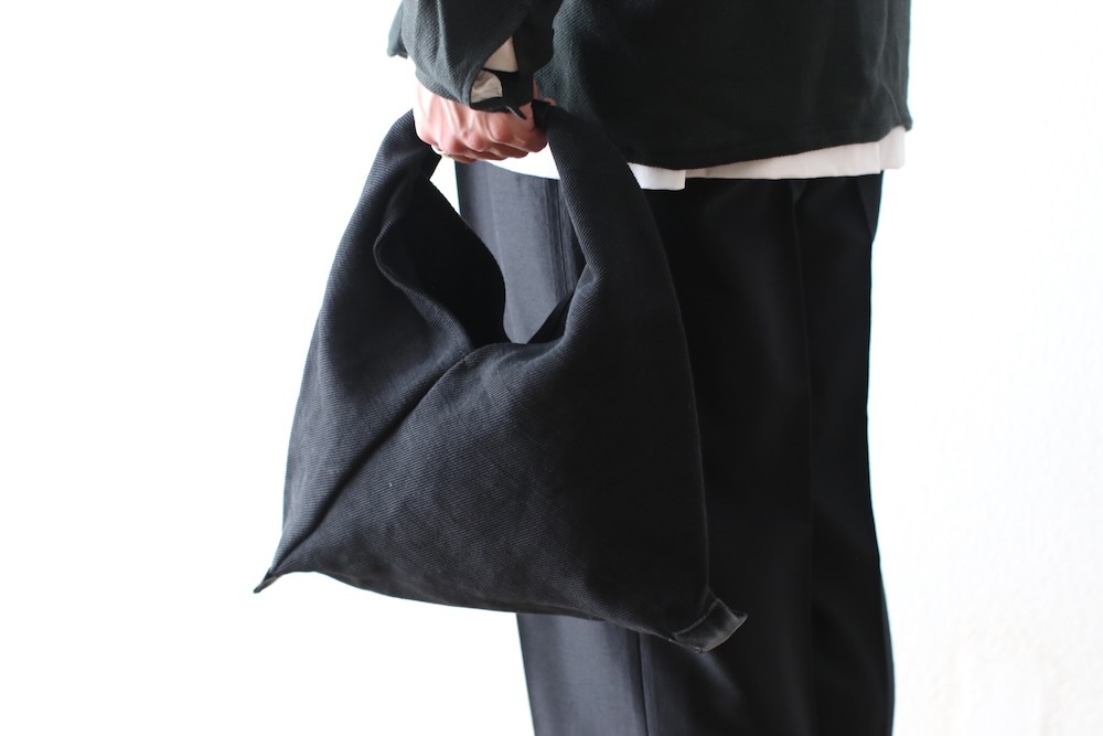 HenderScheme (���������������) "azuma bag small"