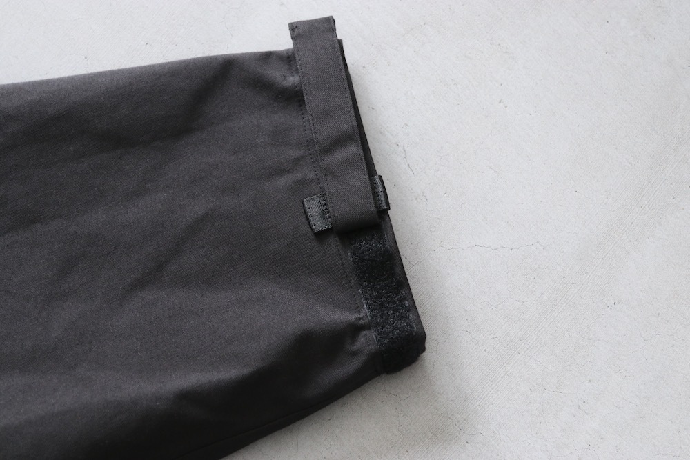 ACRONYM(˥) "J68W-BQ wide fir rider`s jacket -Xpore 3L CO face printed backer-"