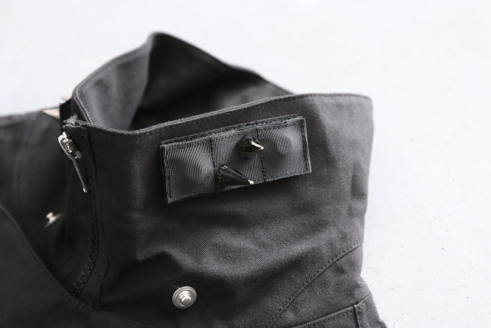 ACRONYM(˥) "J68W-BQ wide fir rider`s jacket -Xpore 3L CO face printed backer-"