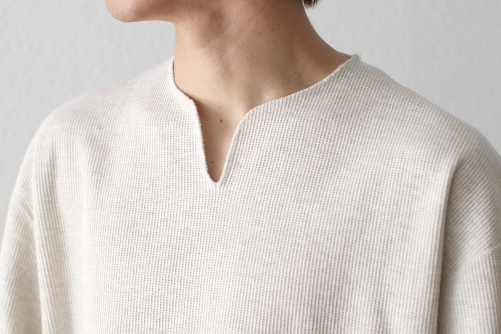 blurhms ROOTSTOCK(�֥顼�ॹ �롼�ĥ��ȥå�) "Rough&Smooth Thermal Over - Neck"