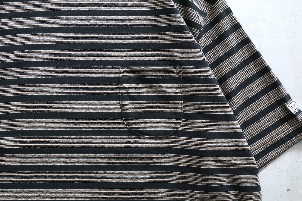 ENDS AND MEANS  (ɥɥߡ ) "(Stripe) Pocket Tee"