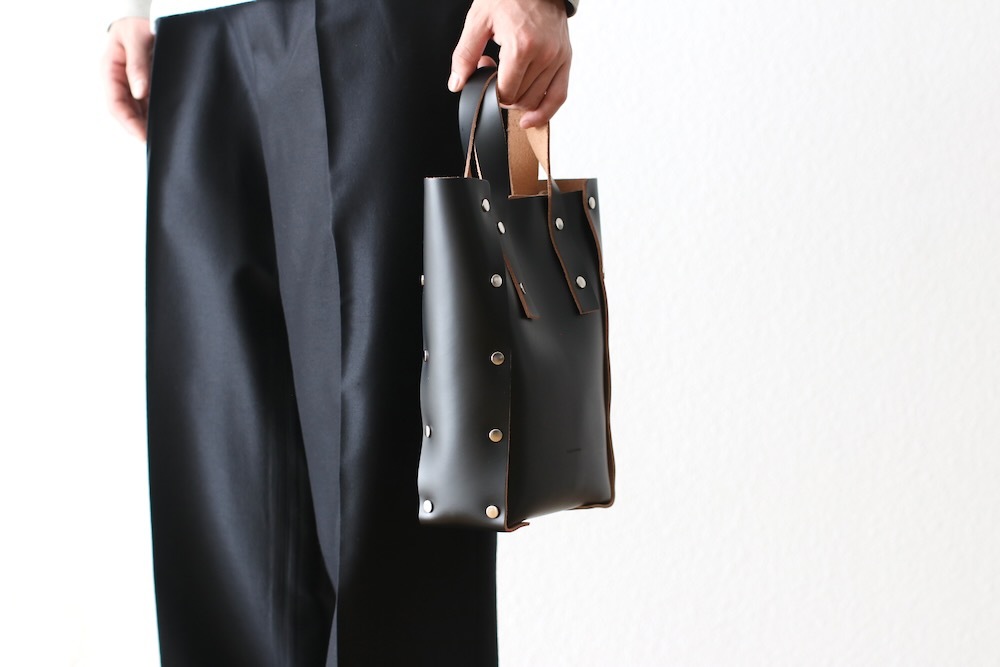 HenderScheme (���������������) "assemble hand bag tall S"