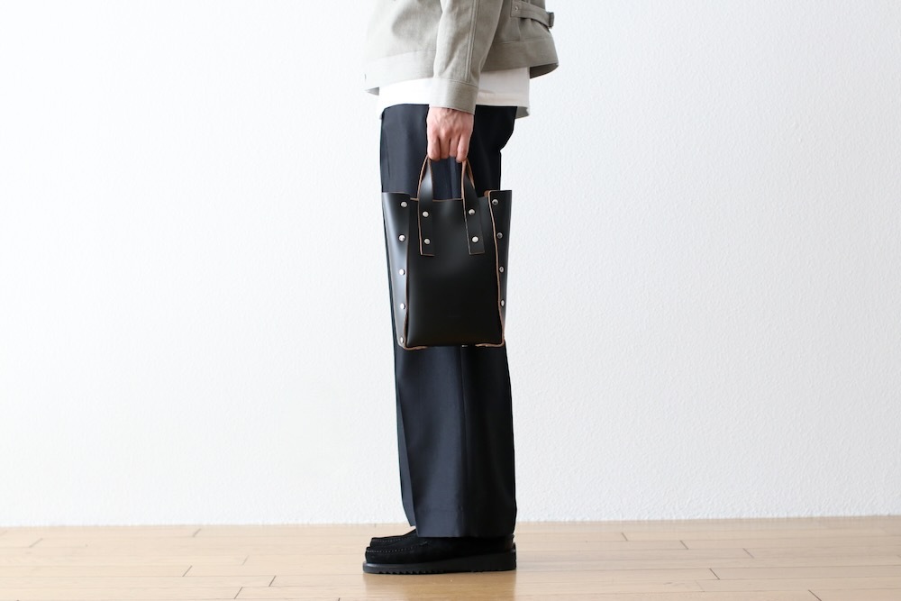 HenderScheme (���������������) "assemble hand bag tall S"