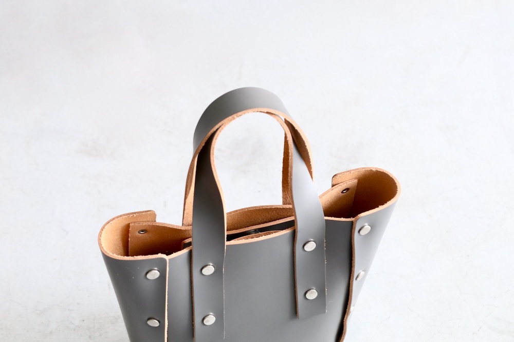 HenderScheme (���������������) "assemble hand bag tall S"