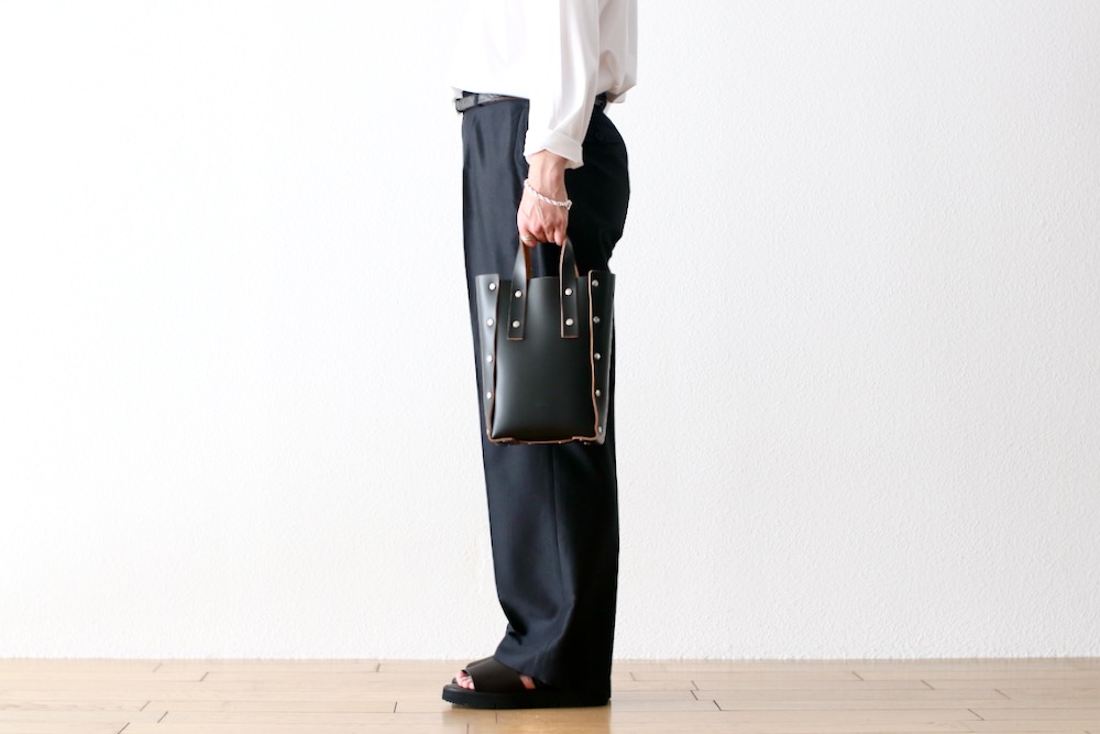 HenderScheme (���������������) "assemble hand bag tall S"