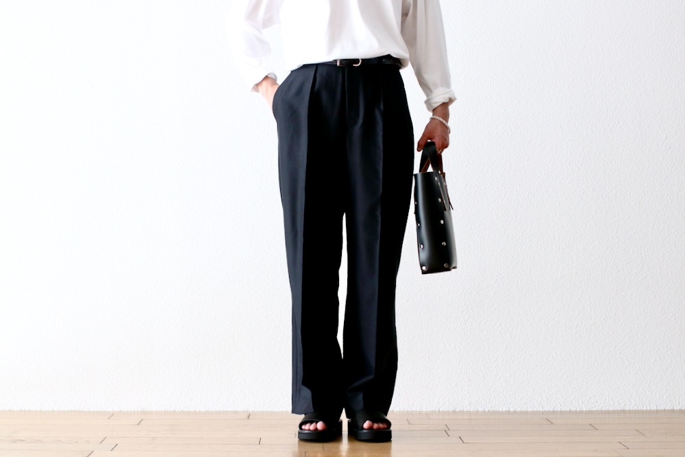 HenderScheme (���������������) "assemble hand bag tall S"