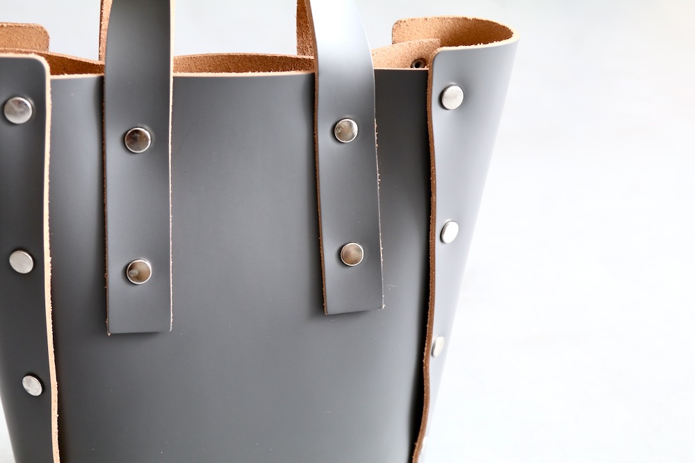 HenderScheme (���������������) "assemble hand bag tall S"