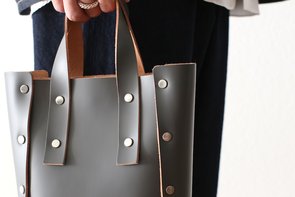 HenderScheme (���������������) "assemble hand bag tall S"