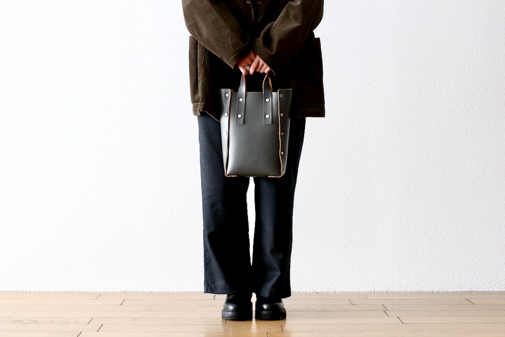 HenderScheme (���������������) "assemble hand bag tall S"