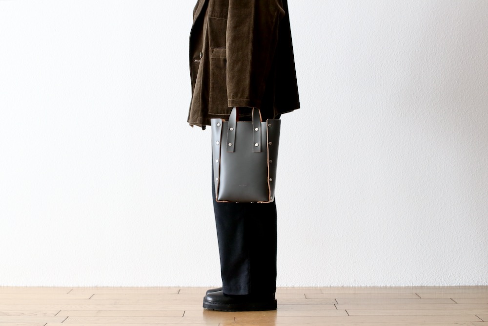 HenderScheme (���������������) "assemble hand bag tall S"