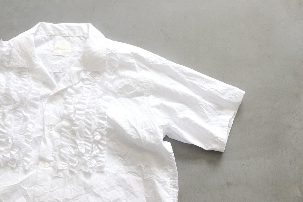 ��WOMEN'S��TOUJOURS�ʥȥ����塼�ˡ�Open Collar Short Sleeve Frill Shirt - WRINKLE COTTON PAPER CLOTH"