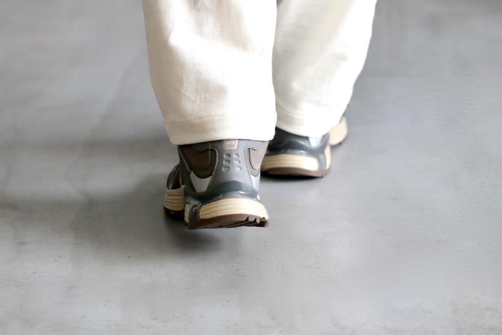 SALOMON(サロモン)