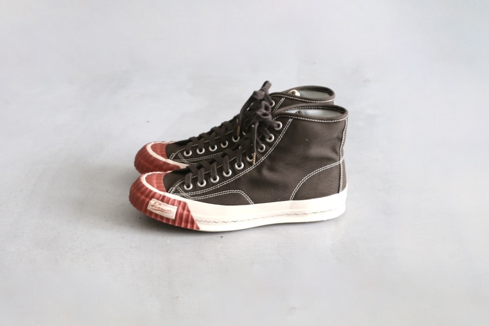 visvim スエードモカシン　(US9) visvim スエードモカシン (US9) - メルカリ