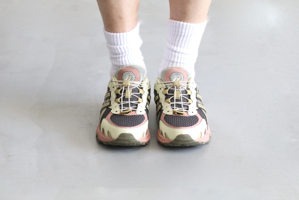 ASICS (�����å���) "GEL-SONOMA TR62"