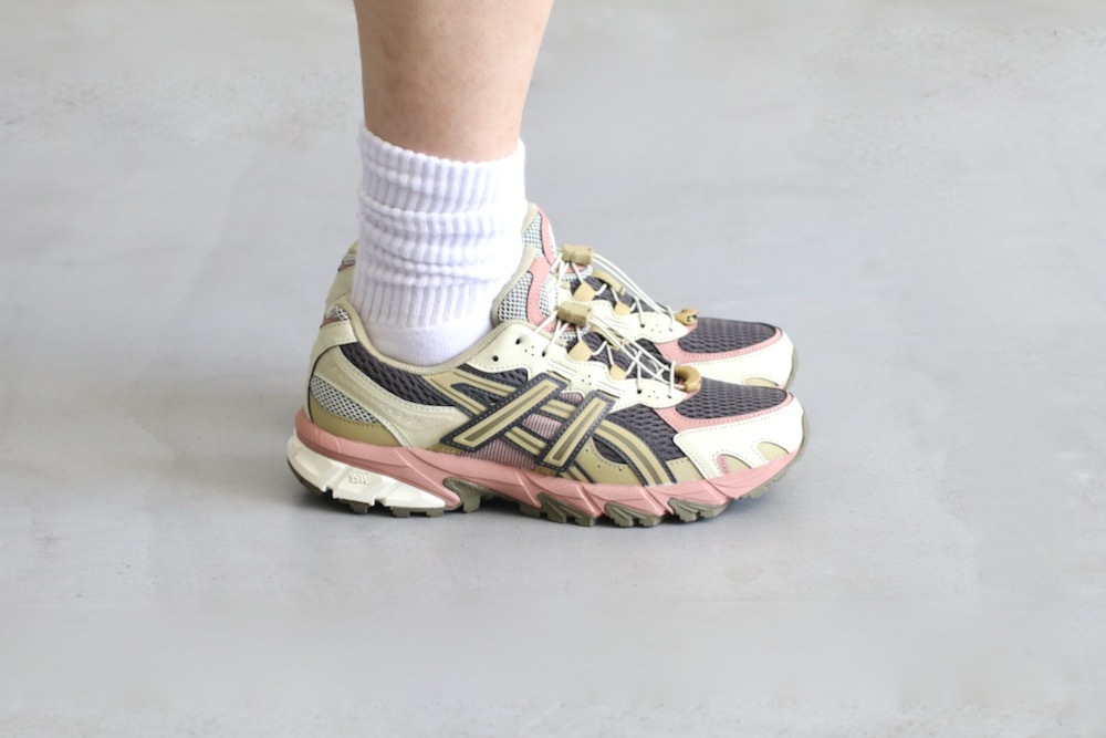 ASICS (�����å���) "GEL-SONOMA TR62"
