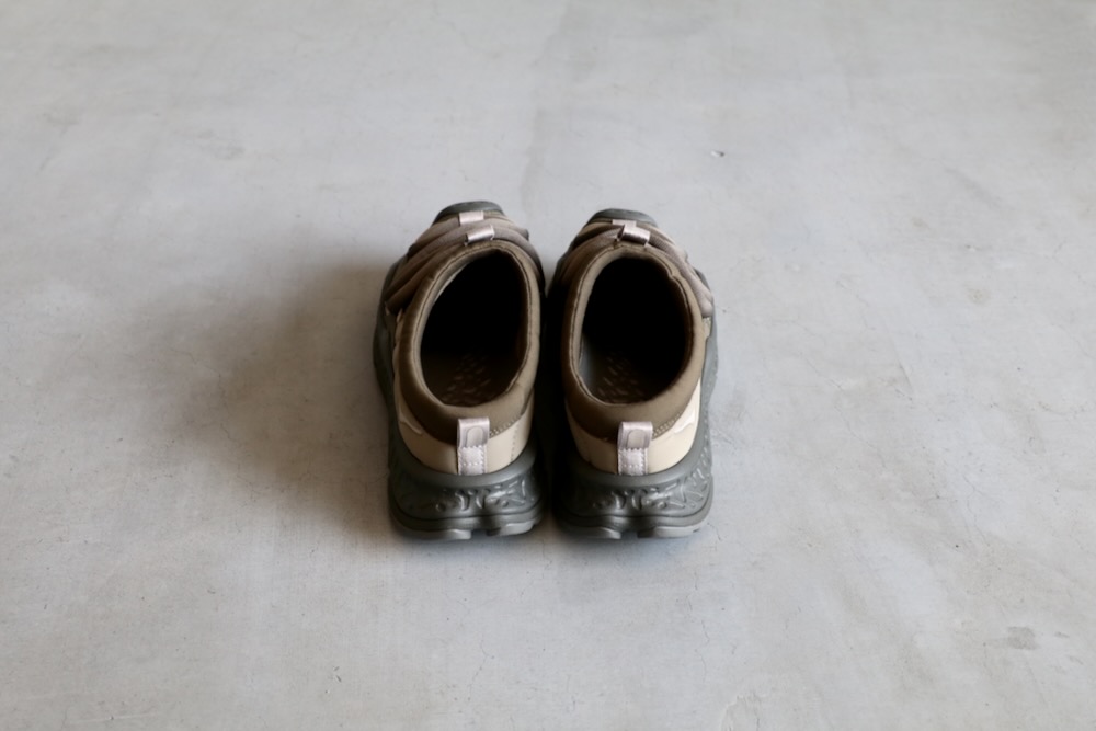 HOKA(�ۥ�)"U ORA PRIMO -LIGHT ROAST / ASPHALT GREY-" 