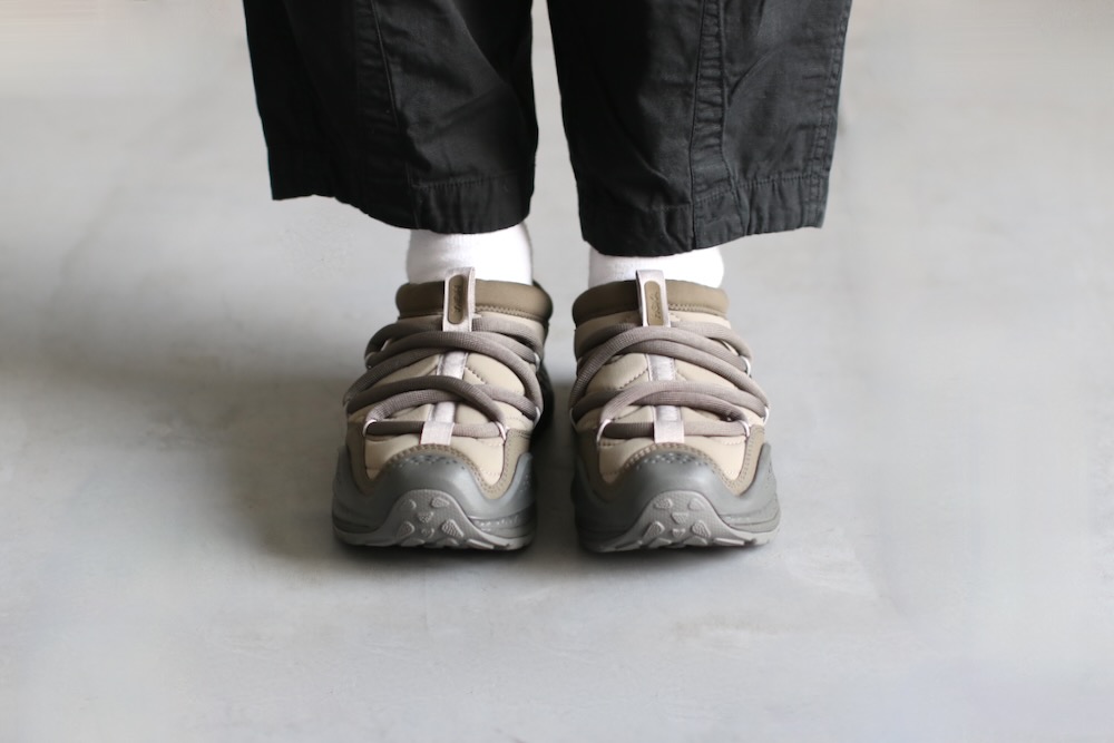 HOKA(�ۥ�)"U ORA PRIMO -LIGHT ROAST / ASPHALT GREY-" 