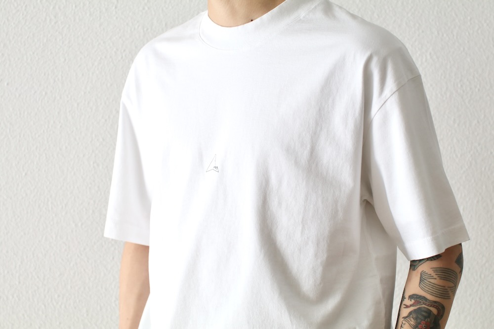 [10% > 20%OFF] ROA (����) "Logo T Shirt"