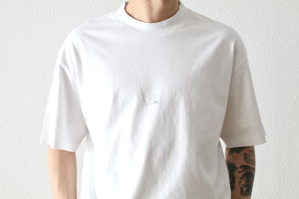 [10% > 20%OFF] ROA (����) "Logo T Shirt"