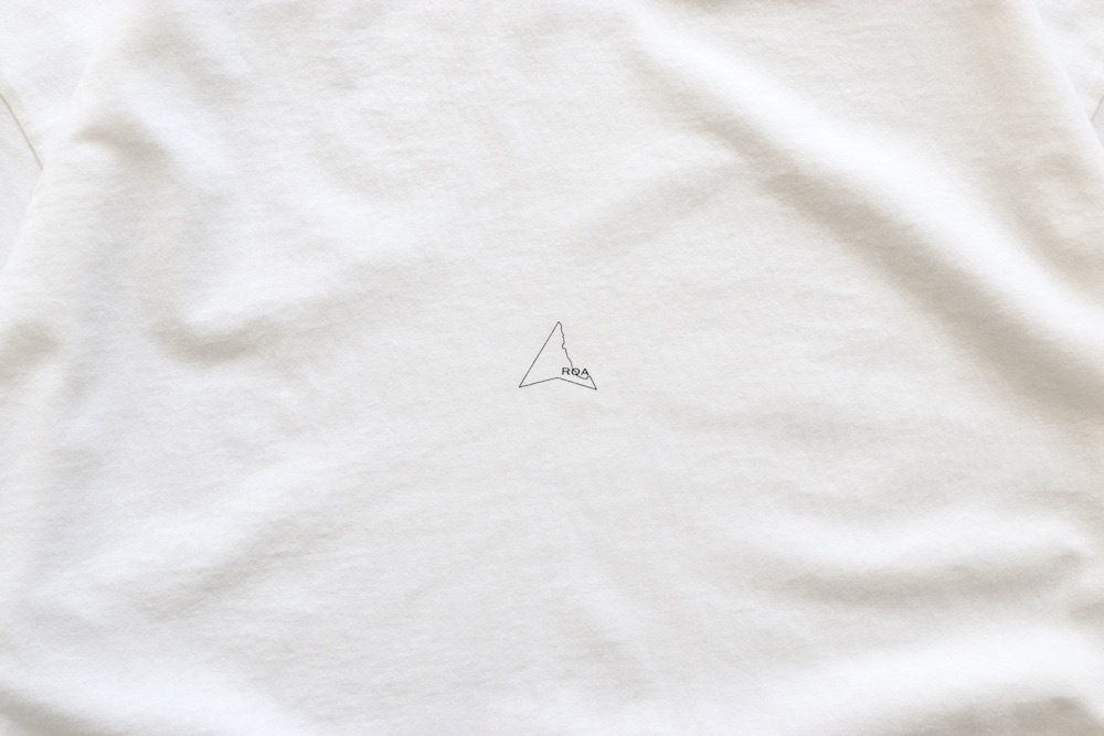 [10% > 20%OFF] ROA (����) "Logo T Shirt"