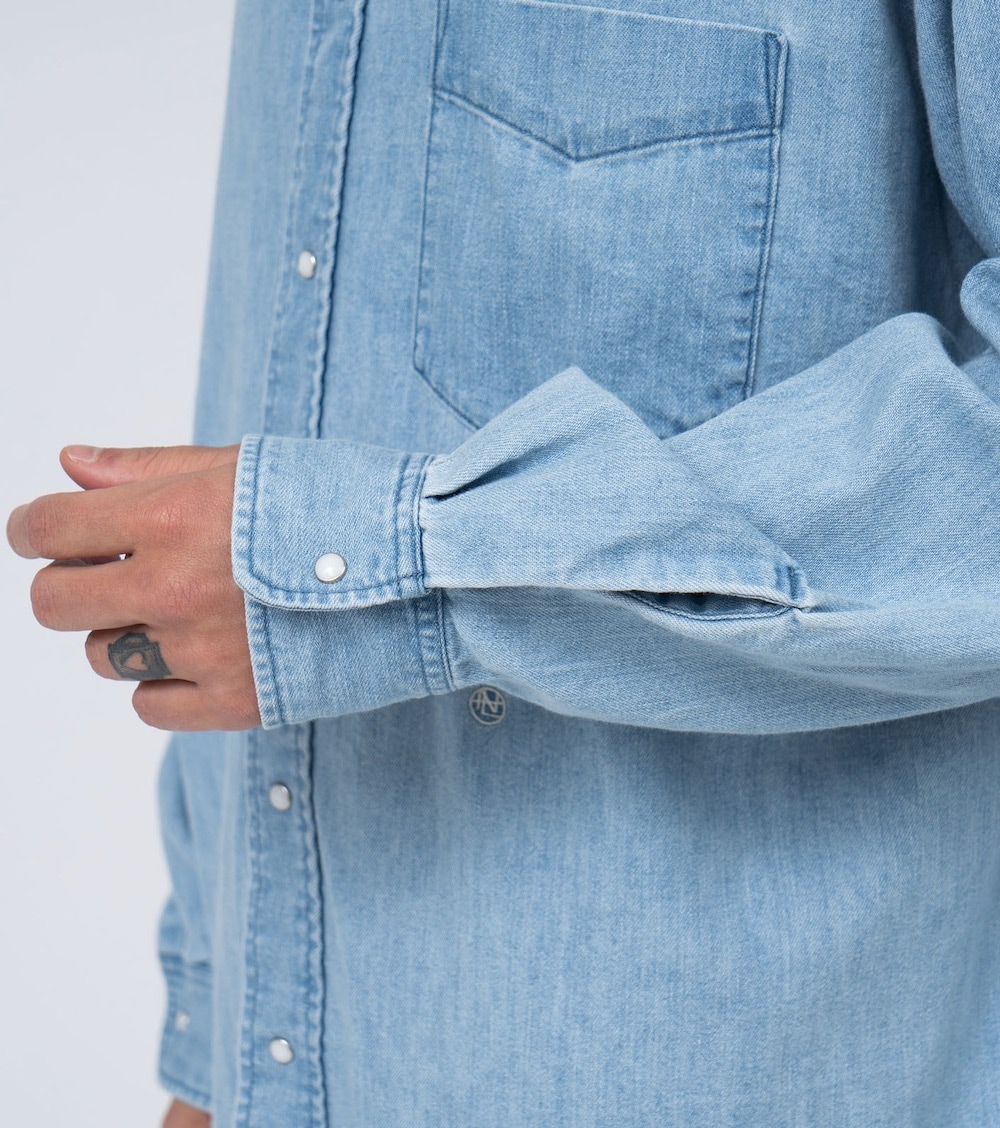 nanamica ライトブルーデニムシャツ　L nanamica / Regular Collar Light Denim Shirt