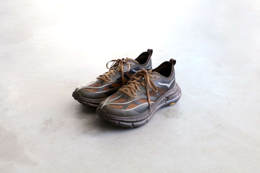 HOKA(�ۥ�) "U MAFATE SPEED 4 LITE -TREE BARK / CASTIRON-" 